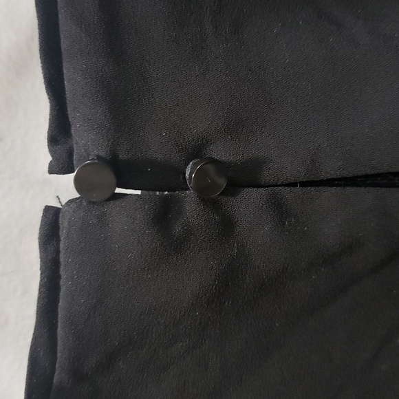 Nanette Lepore NWT Sequin Front Short Sleeve Top - Picture 5 of 6